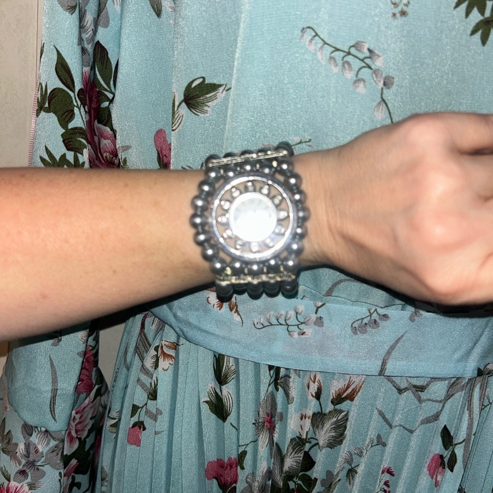 Source Unknown Gray/Blue Beaded Women's Watch